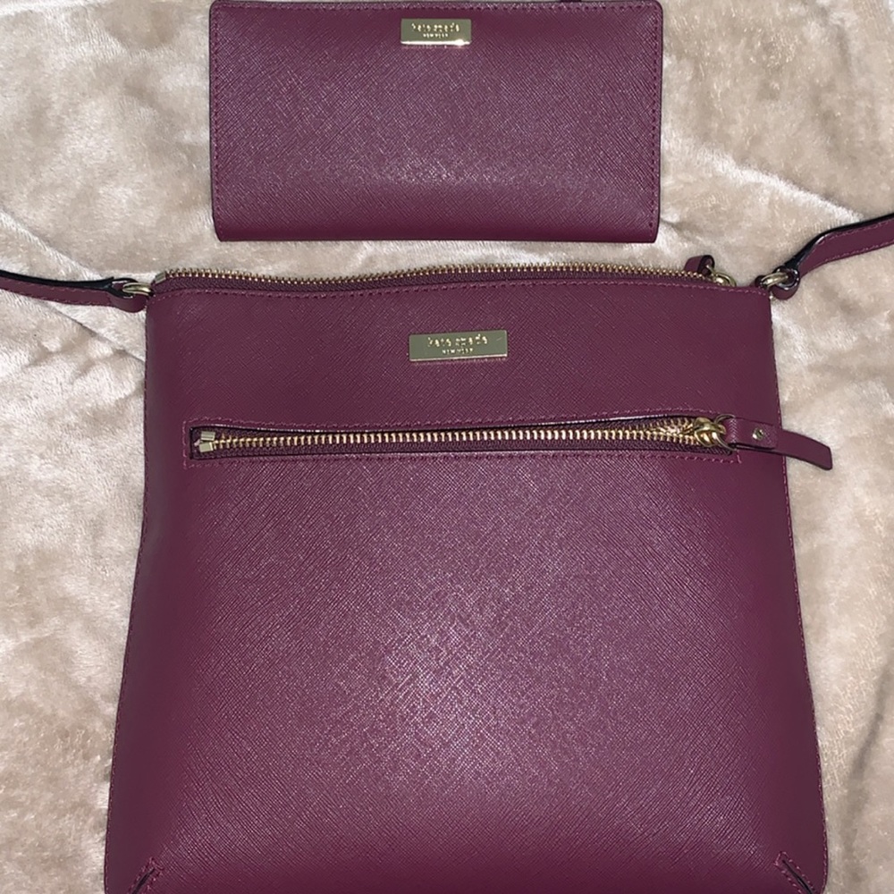 Michael kors cross body